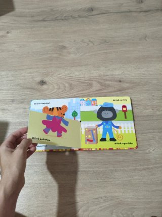 Libro infantil Usborne: Trabajos y animales