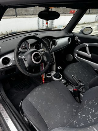 MINI Cabrio 2006