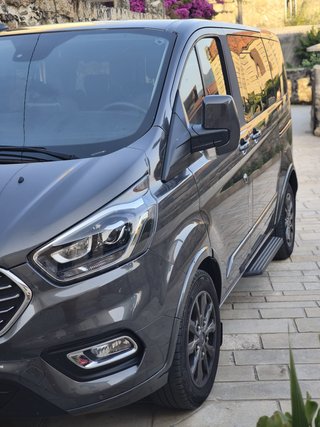 Ford Tourneo Custom 2023