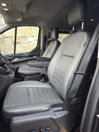 Ford Tourneo Custom 2023