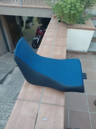 Asiento Moto Africa Twin 16-19 Azul/Negro
