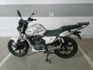 Keeway RKS 125 Blanca