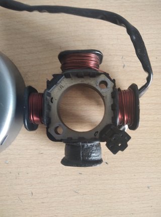 Volante magnético Derbi Variant Start 5
