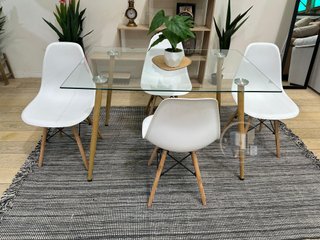 Comedor NUEVO mesa + 4 sillas