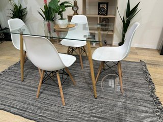 Comedor NUEVO mesa + 4 sillas