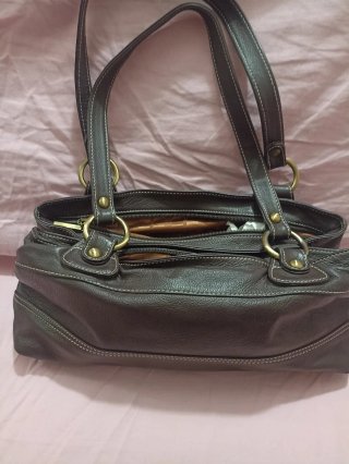 Borsa donna marrone con manici tracolla