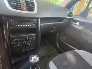 Peugeot 207 2009