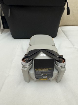 DJI Mini 4K Pack con Cámara y 2 Baterías