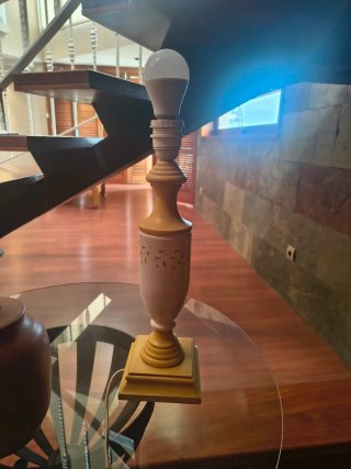 3 Lámparas: 2 terracota y 1 madera