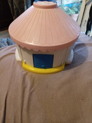 Casita de juguete retro