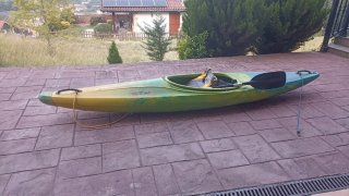Piragua RTM verde y amarilla