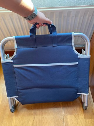 Silla plegable playa azul y plateada