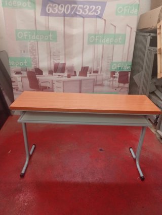 Mesa aula/formación madera y metal