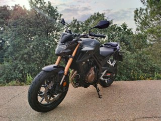 Honda CB500F Negra y Dorada