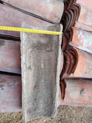 700 Tejas de Barro Antiguas