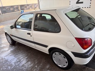 Ford Fiesta 2001
