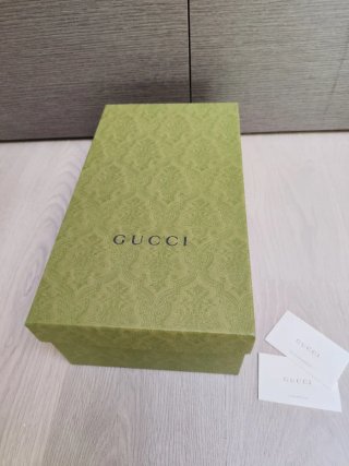 Scatola Gucci verde uomo