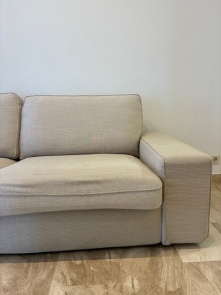 Sofá de 2 plazas beige