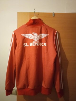 Chaqueta deportiva Adidas Benfica roja