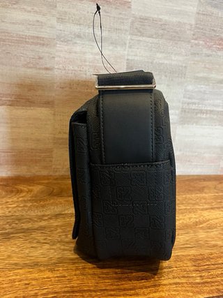 Bolso Jordan Negro Cuero