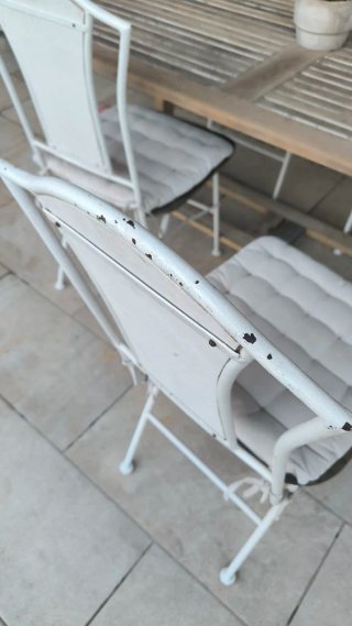Conjunto mesa y 4 sillas jardín