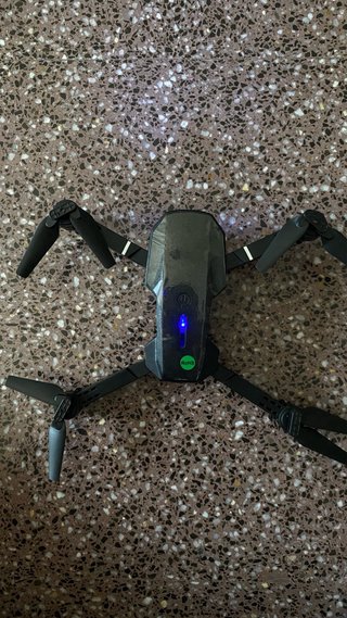 Mini dron E88pro con cámara