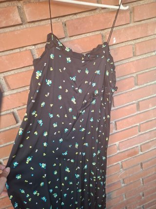 Vestido Bimba y Lola floral negro talla S