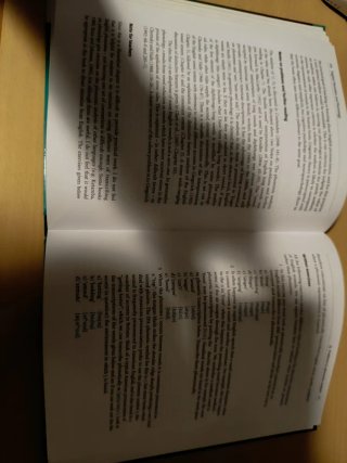 Libro tapa dura: English Phonetics and Phonology
