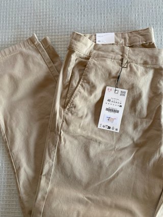 Pantalón Chino Zara Talla 48. Nuevo, con etiqueta