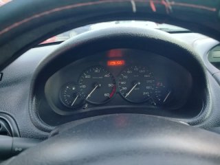 Peugeot 206 hdi