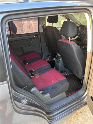 Volkswagen Touran 2006