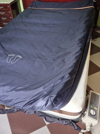 Cama articulada eléctrica + colchón antiescaras