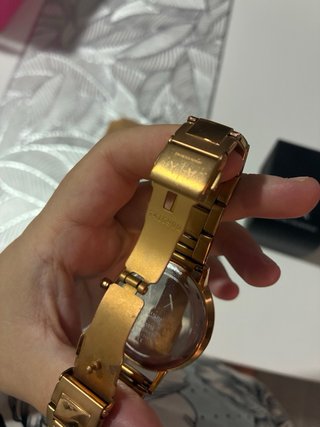 Reloj Armani Exchange oro rosa