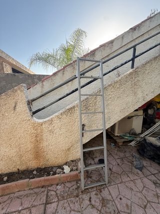 Baca y escalera para furgoneta