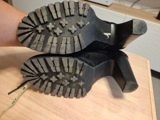 Botines de tacón negros