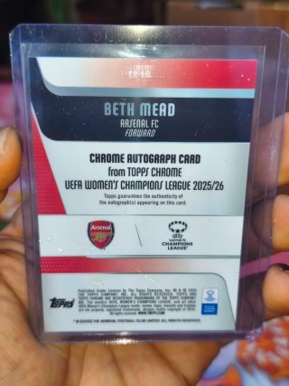 Arsenal Femenino: Maanum + Smith + Auto Mead /75