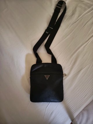 Borsello Guess nero