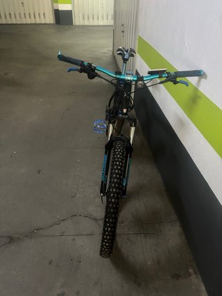 Bicicleta Eléctrica Fat Bike Negra