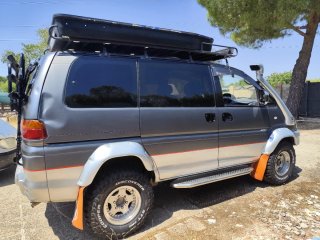Mitsubishi Space Gear 1998