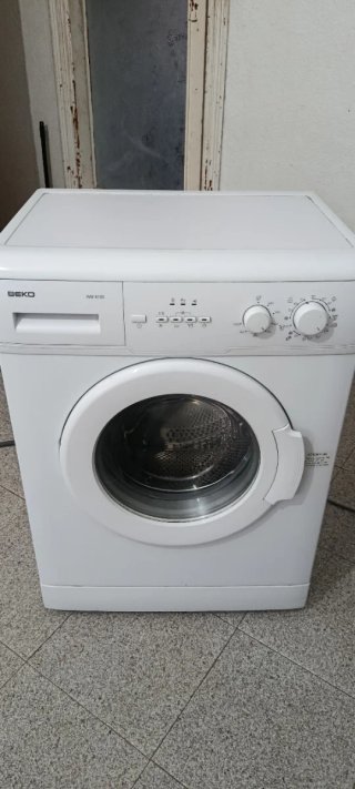 Lavadora Beko WM 6100