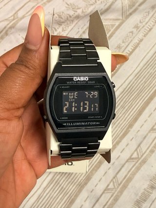 Reloj Casio Edgy B640WB-1B Negro/Plata