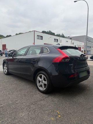 Volvo V40 2015
