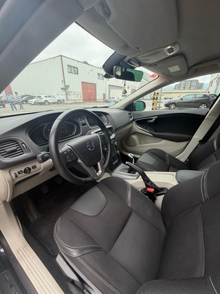 Volvo V40 2015
