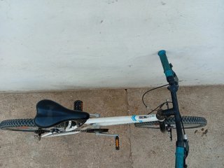 Bicicleta BMX Infantil Btwin Blanca