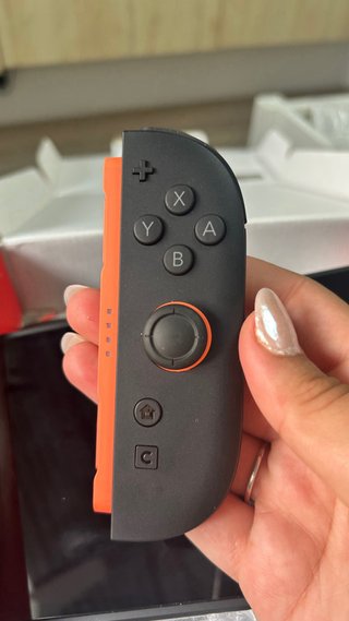 Nintendo Switch Gris y Rojo