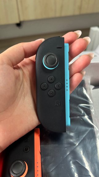 Nintendo Switch Gris y Rojo