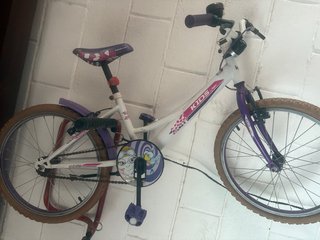 Bicicleta infantil niña