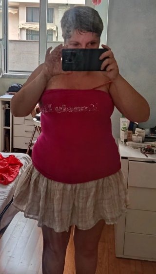 Top fucsia con cuore strass
