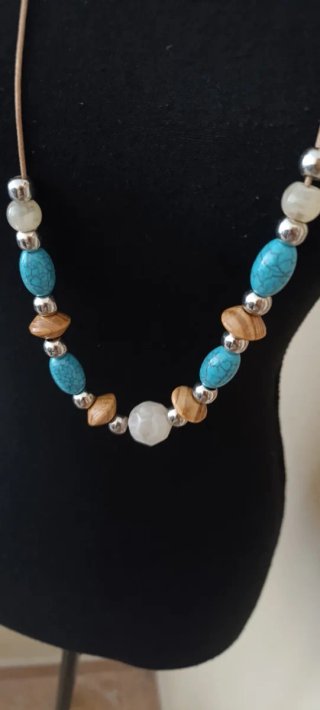 Collar Cuentas Turquesa y Plateado
