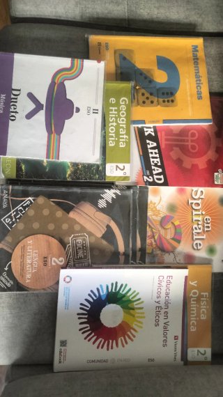 Libros de texto de segundo de la eso